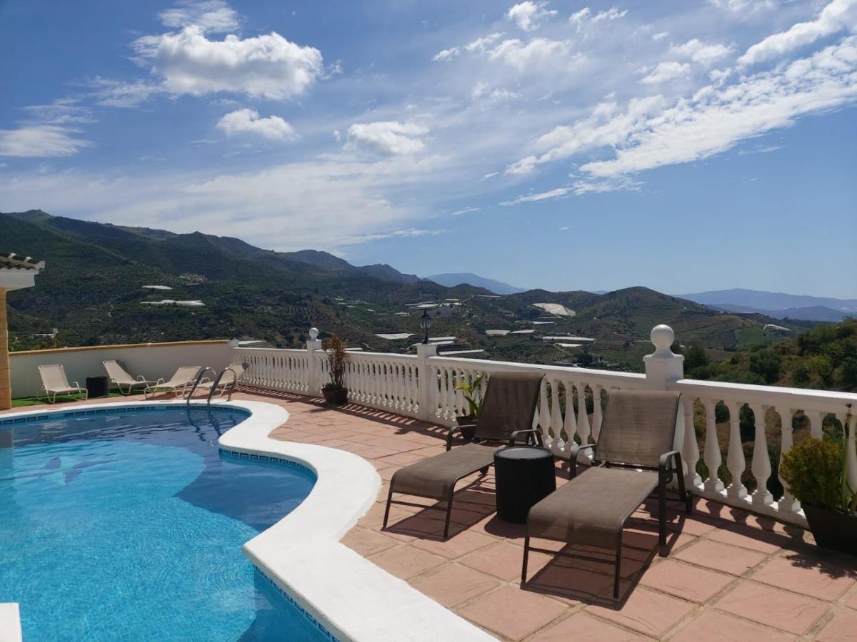 Villa Soraida Itrabo Ngoại thất bức ảnh