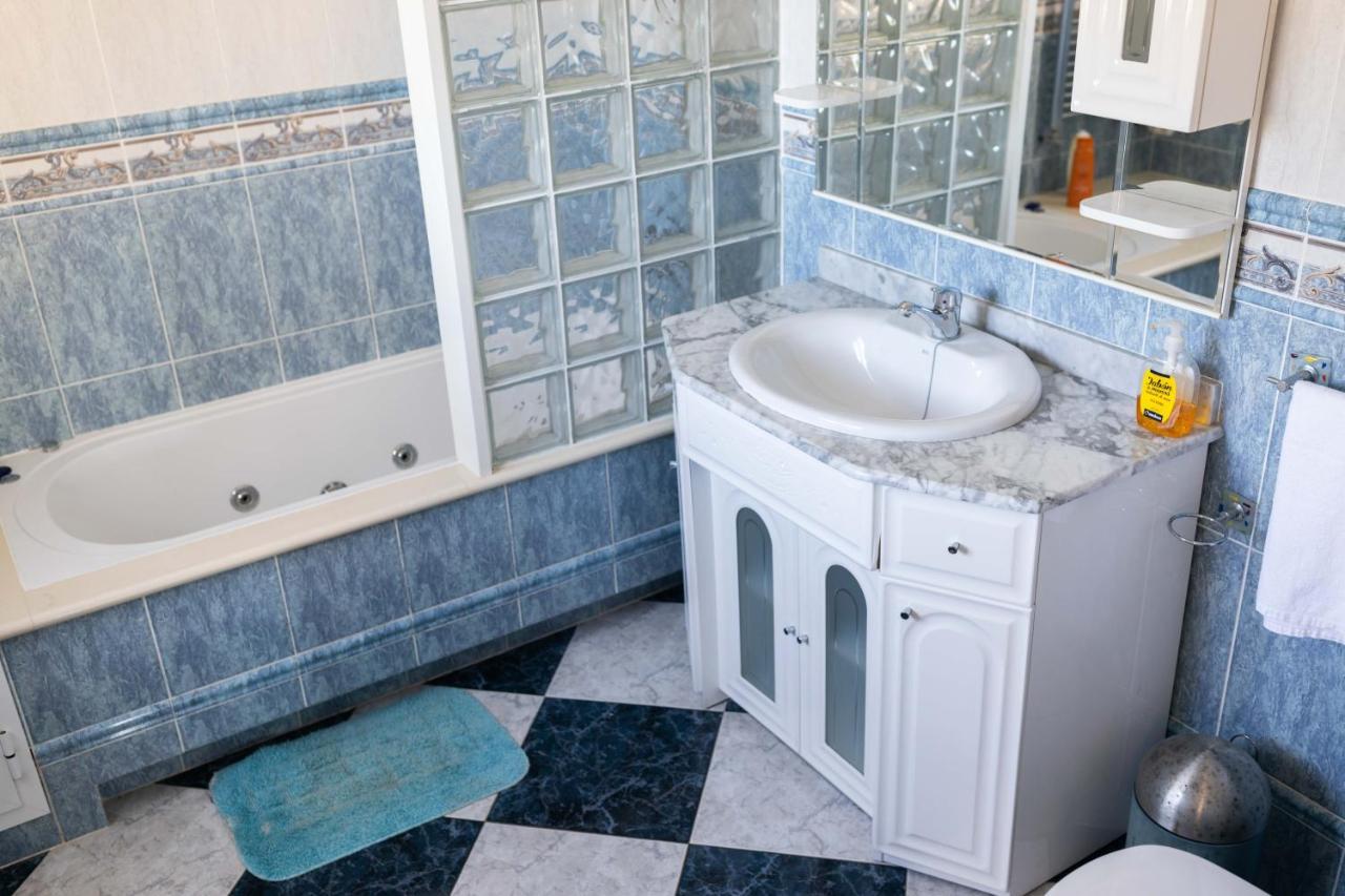 Villa Soraida Itrabo Ngoại thất bức ảnh