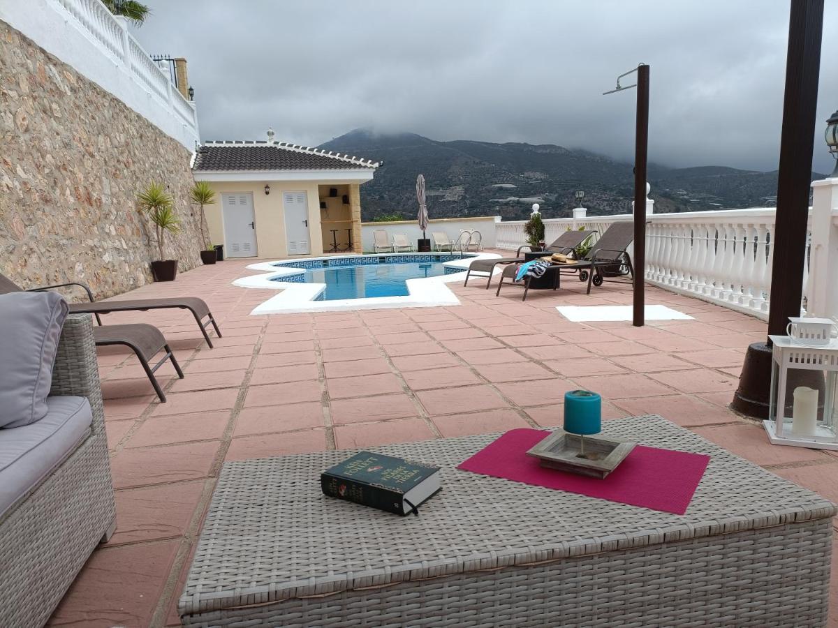 Villa Soraida Itrabo Ngoại thất bức ảnh